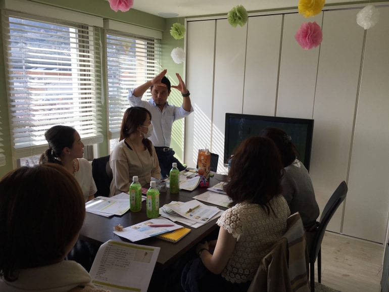 芦屋川 聖栄歯科医院・矯正歯科の勉強会